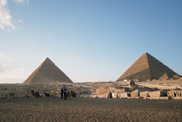 Pirámides de Giza al atardecer, Egipto